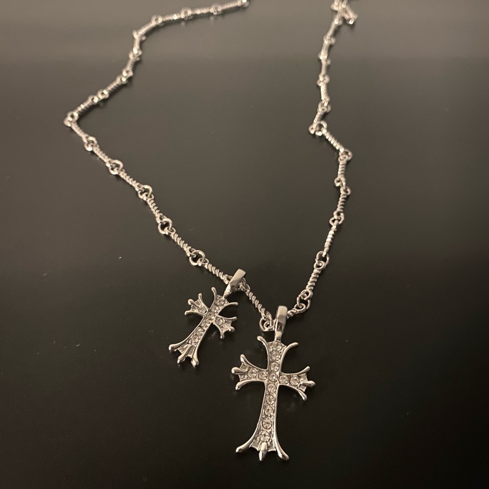 Elegant Silver Cross Pendant Necklace